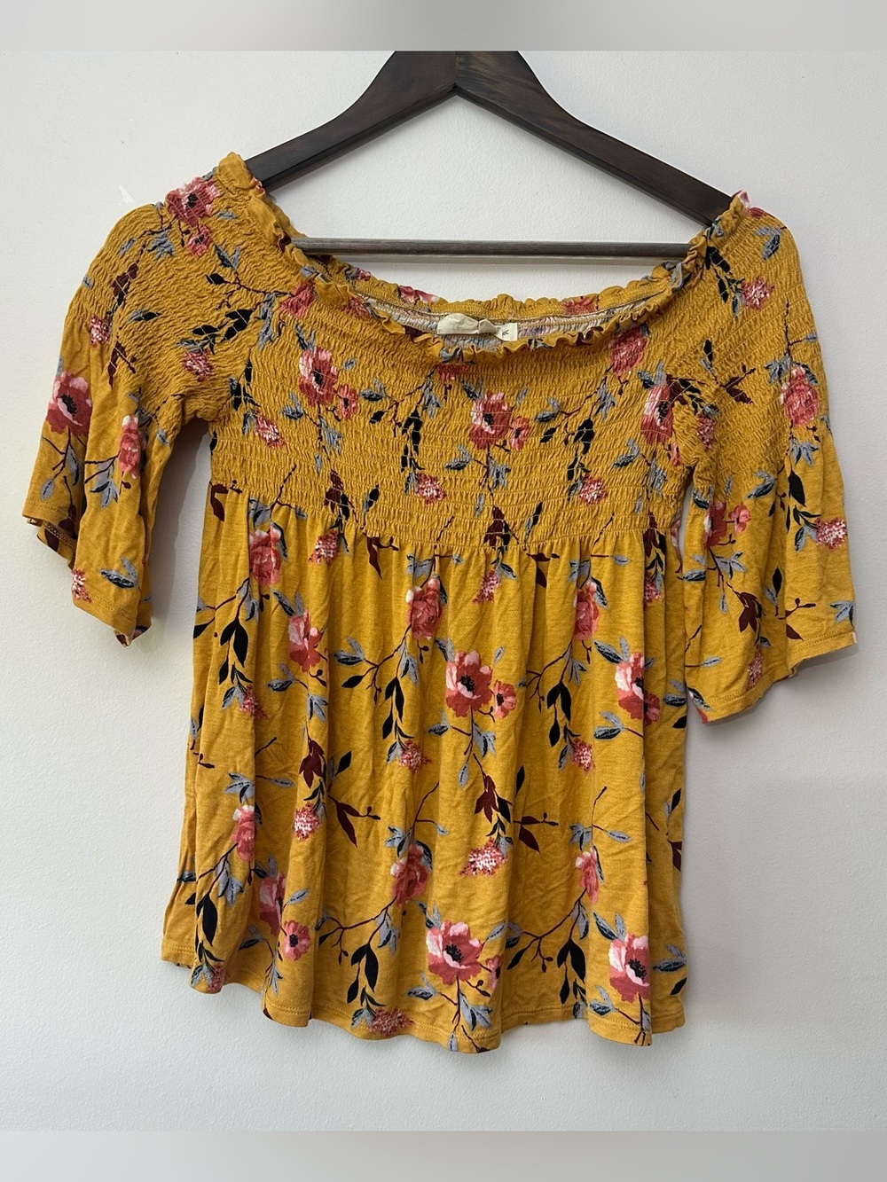 Rewind Women’s Medium Mustard Yellow Floral Smocked Off Shoulder Top (0858)